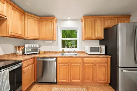 3 Millstream Lane Concord NH 03303