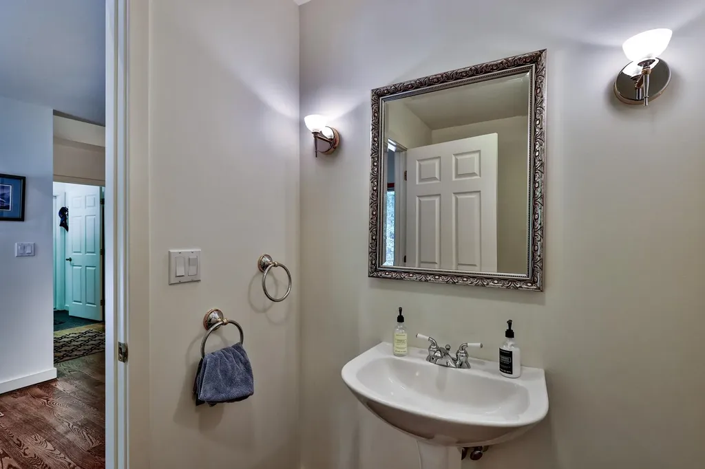 58 Knoll Drive Killington VT 05751