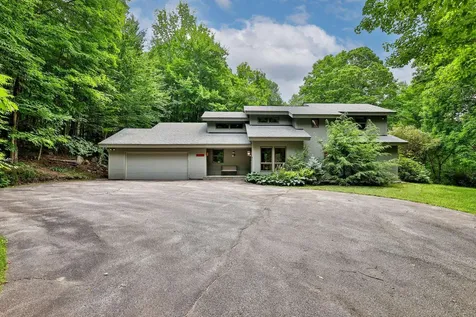 58 Knoll Drive Killington VT 05751