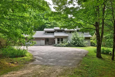 58 Knoll Drive Killington VT 05751