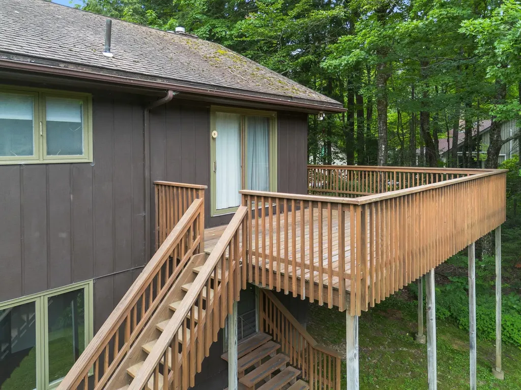 144 Floral Drive Killington VT 05751