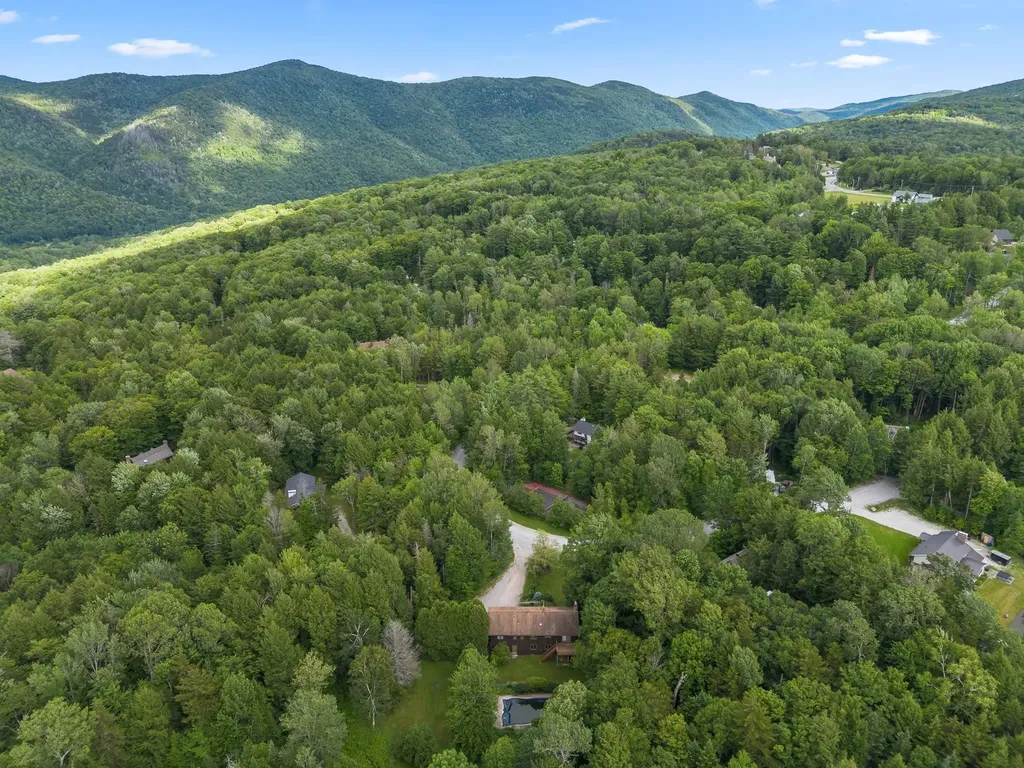 144 Floral Drive Killington VT 05751
