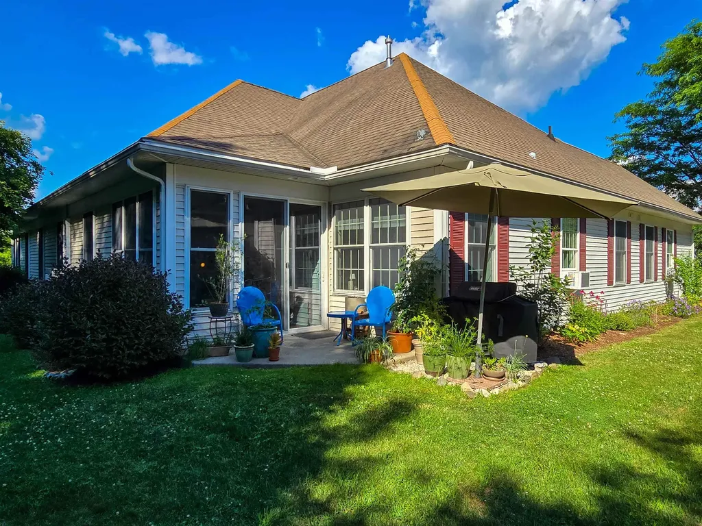 153 Garden Circle St. Albans Town VT 05478