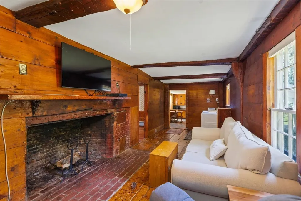 30 Thornton Road West Merrimack NH 03054