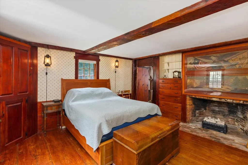 30 Thornton Road West Merrimack NH 03054