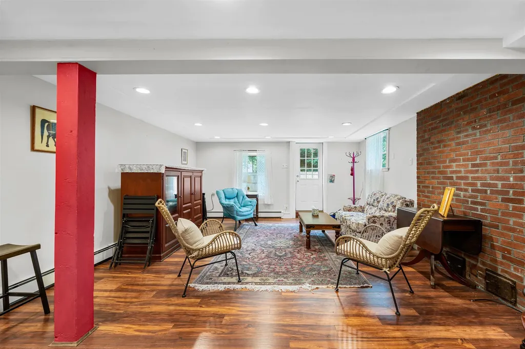 12 Veeder Avenue Barre City VT 05641
