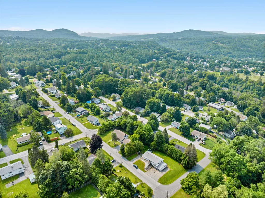 12 Veeder Avenue Barre City VT 05641