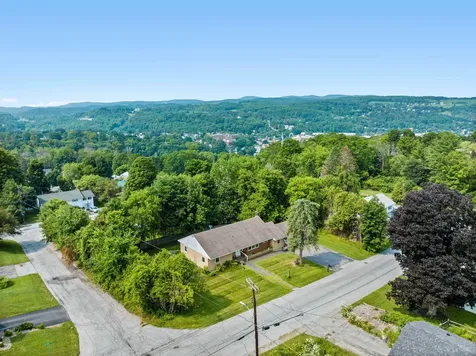 12 Veeder Avenue Barre City VT 05641