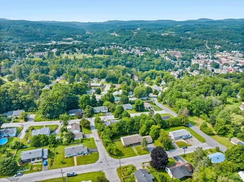 12 Veeder Avenue Barre City VT 05641