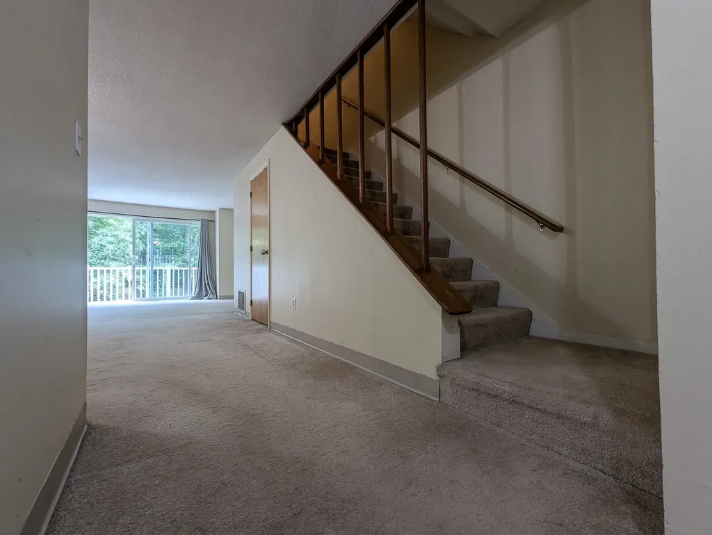 50 Merrimack Drive Merrimack NH 03054