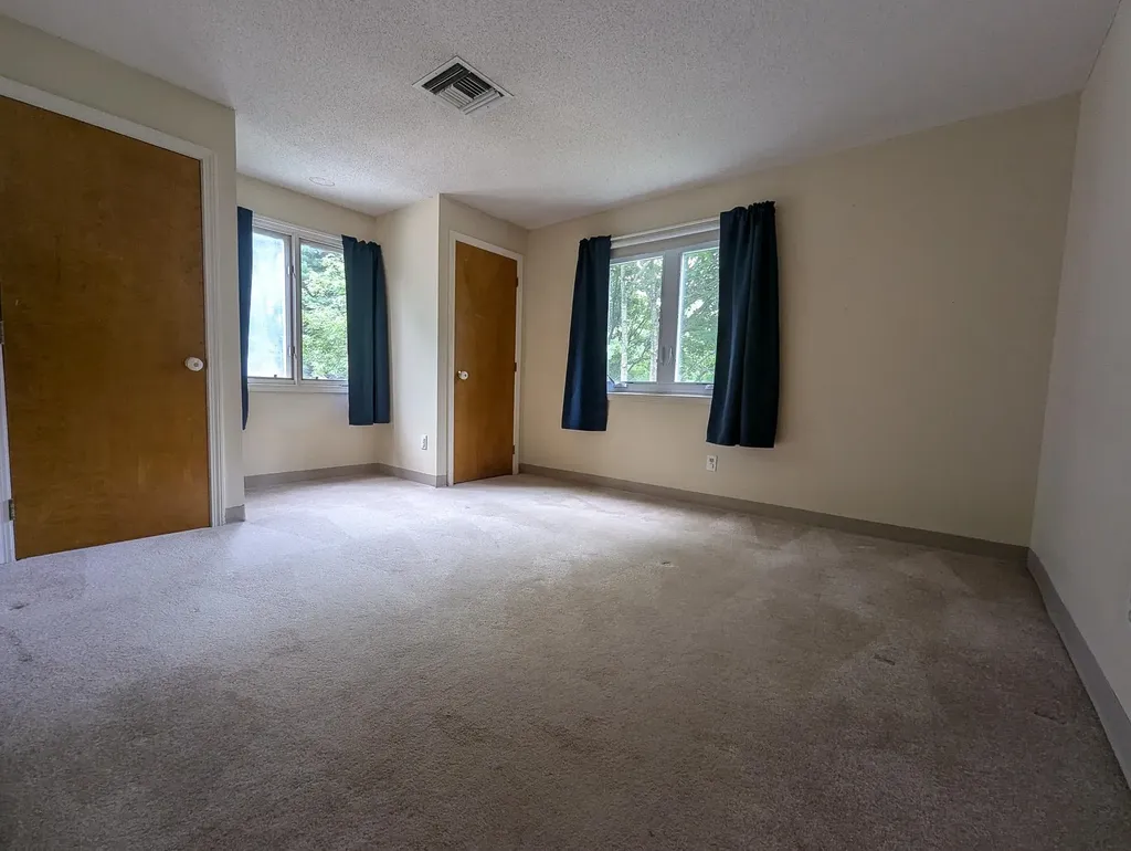 50 Merrimack Drive Merrimack NH 03054