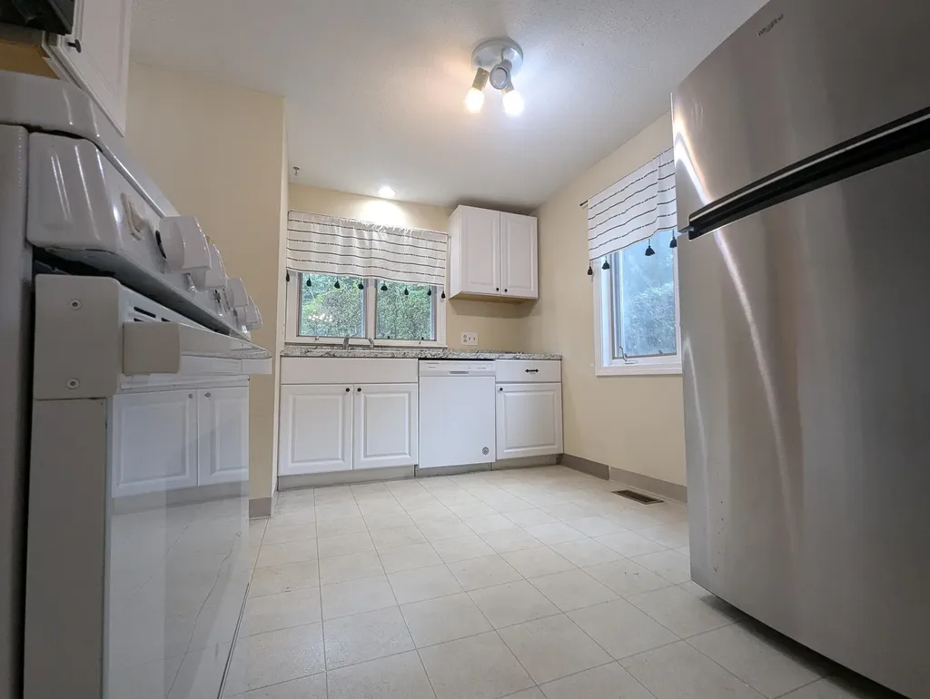 50 Merrimack Drive Merrimack NH 03054
