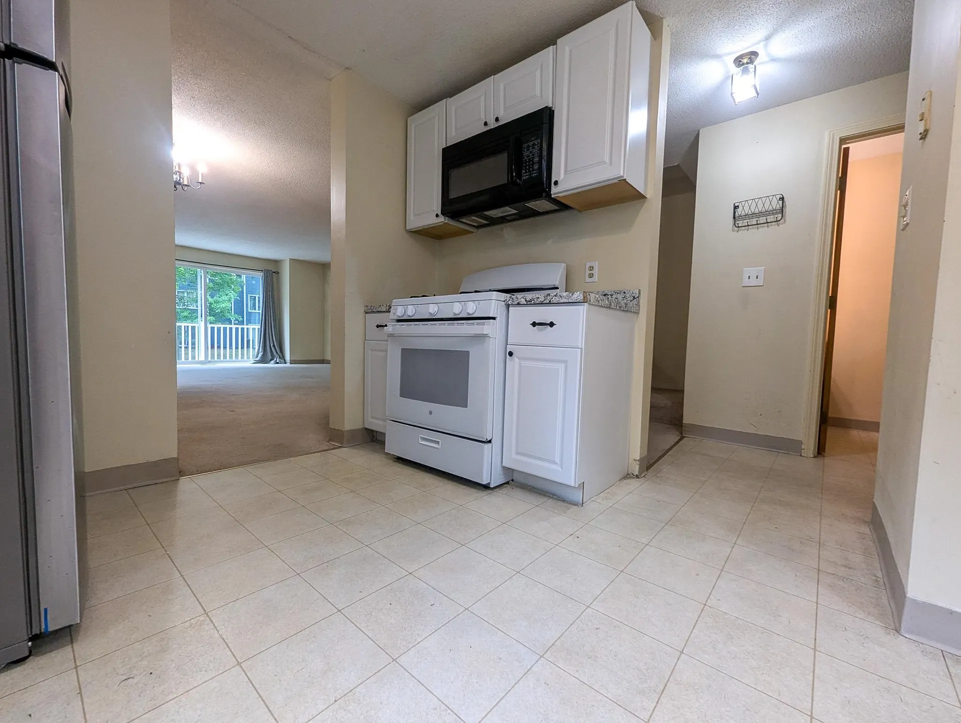 50 Merrimack Drive Merrimack NH 03054