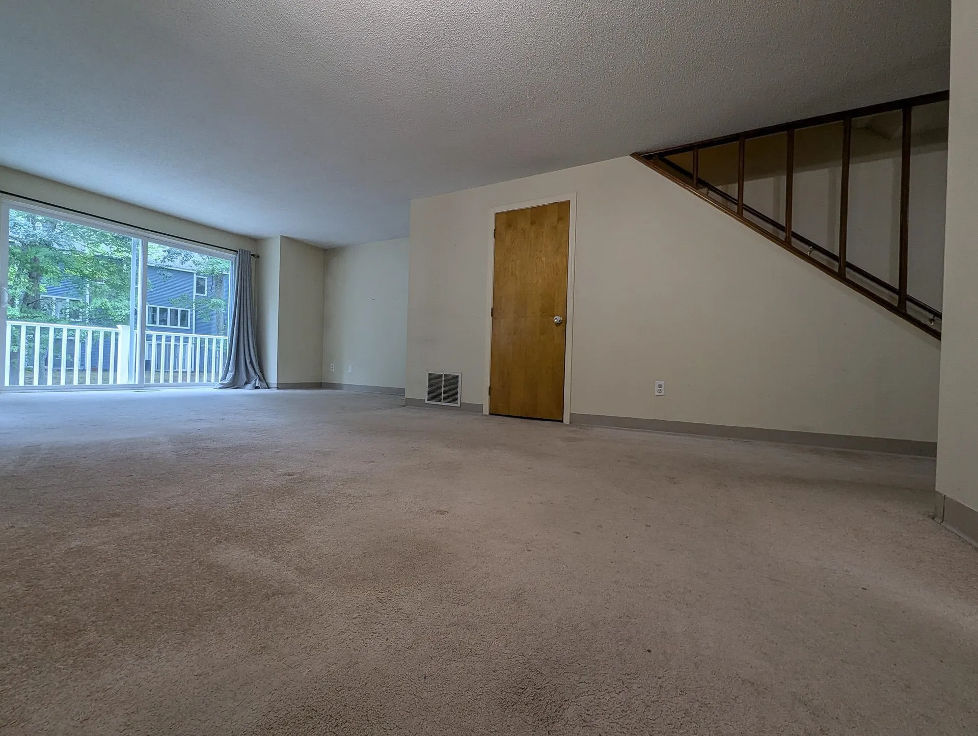 50 Merrimack Drive Merrimack NH 03054