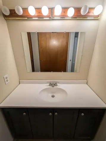 50 Merrimack Drive Merrimack NH 03054