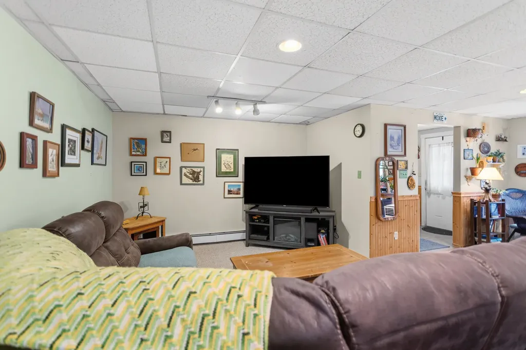 71-73 Park Street Northfield NH 03276