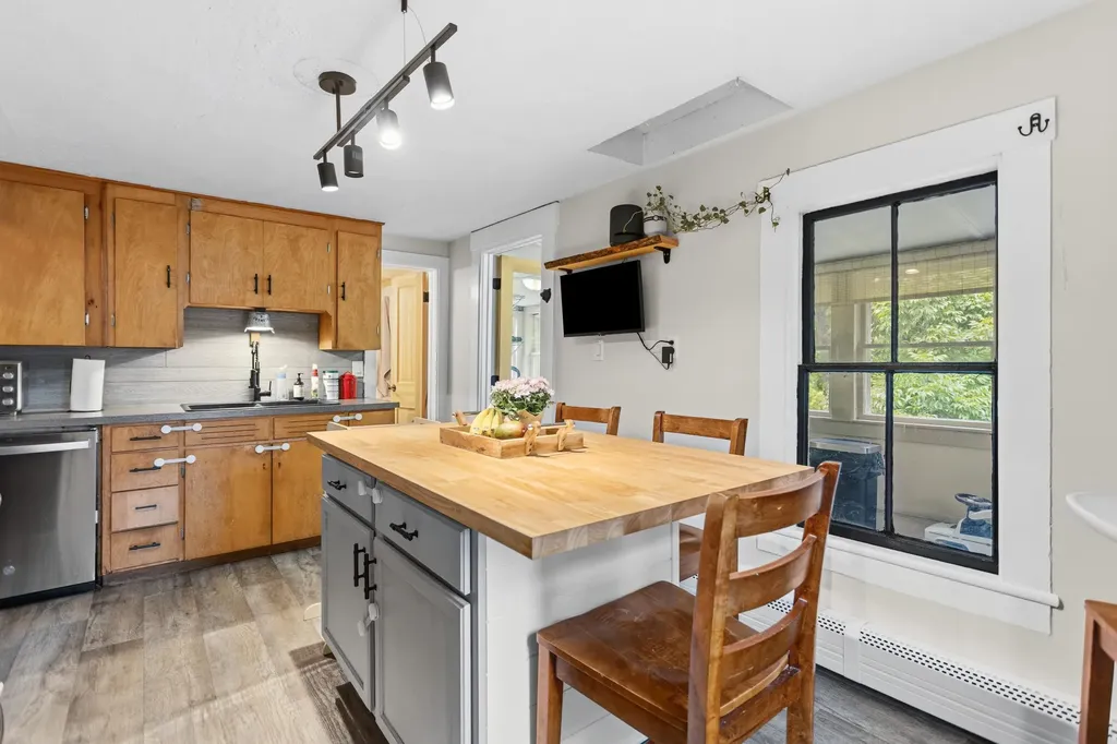 71-73 Park Street Northfield NH 03276