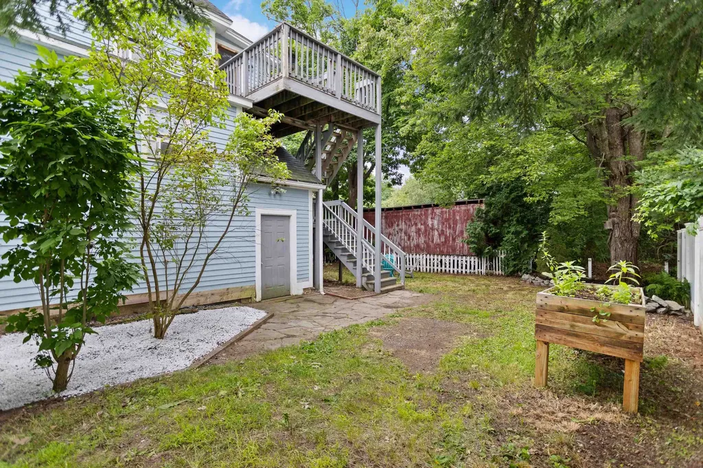 71-73 Park Street Northfield NH 03276