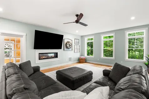 40 Province Road Strafford NH 03884