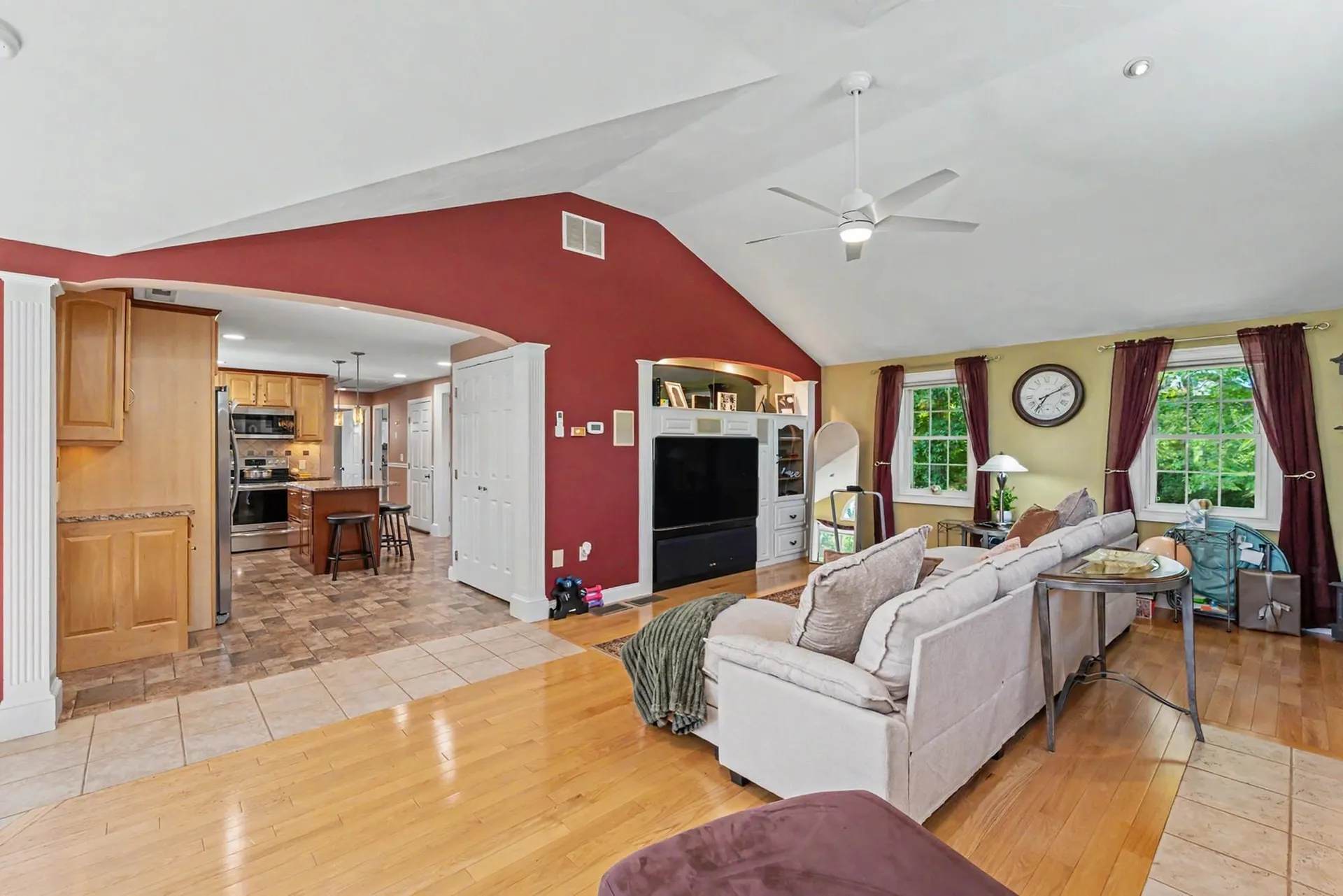 132 Barretts Hill Road Hudson NH 03061