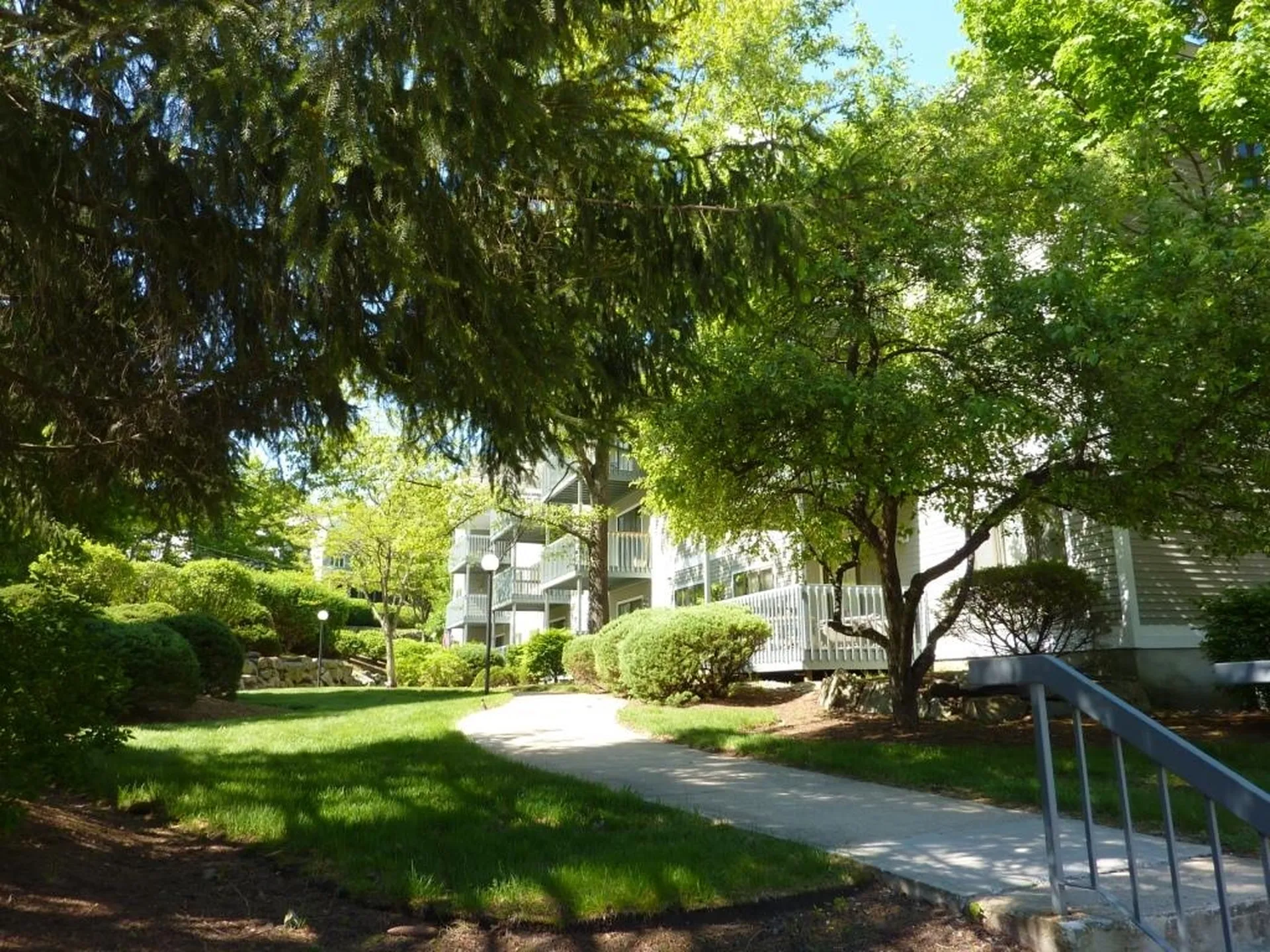 47 Dogwood Drive Nashua NH 03062