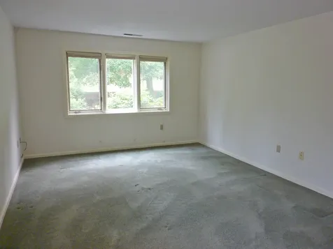 47 Dogwood Drive Nashua NH 03062