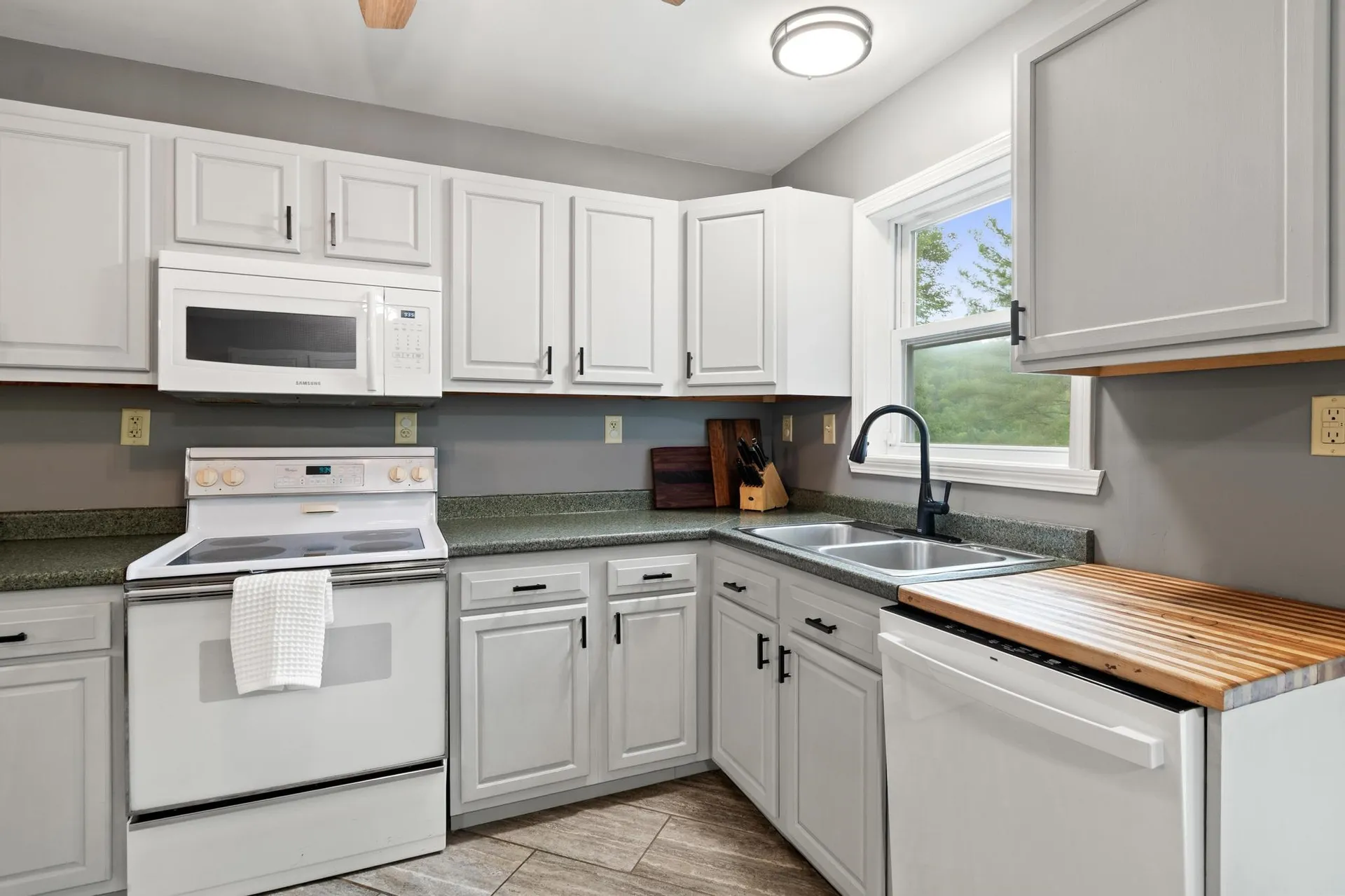 2250 Corliss Road Richford VT 05476