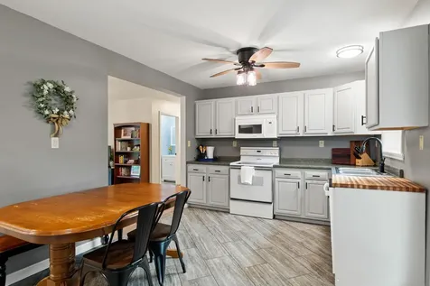 2250 Corliss Road Richford VT 05476