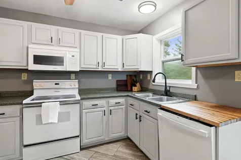 2250 Corliss Road Richford VT 05476
