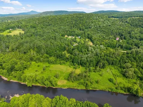 2250 Corliss Road Richford VT 05476