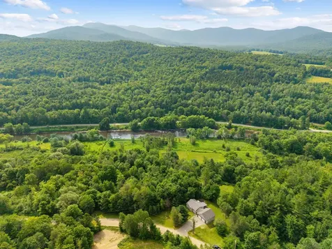 2250 Corliss Road Richford VT 05476