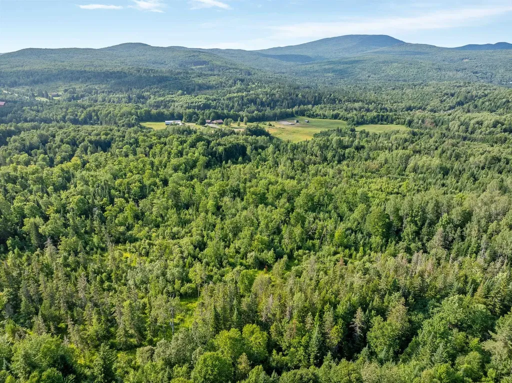 00 Vt Route 114 Route Canaan VT 05903