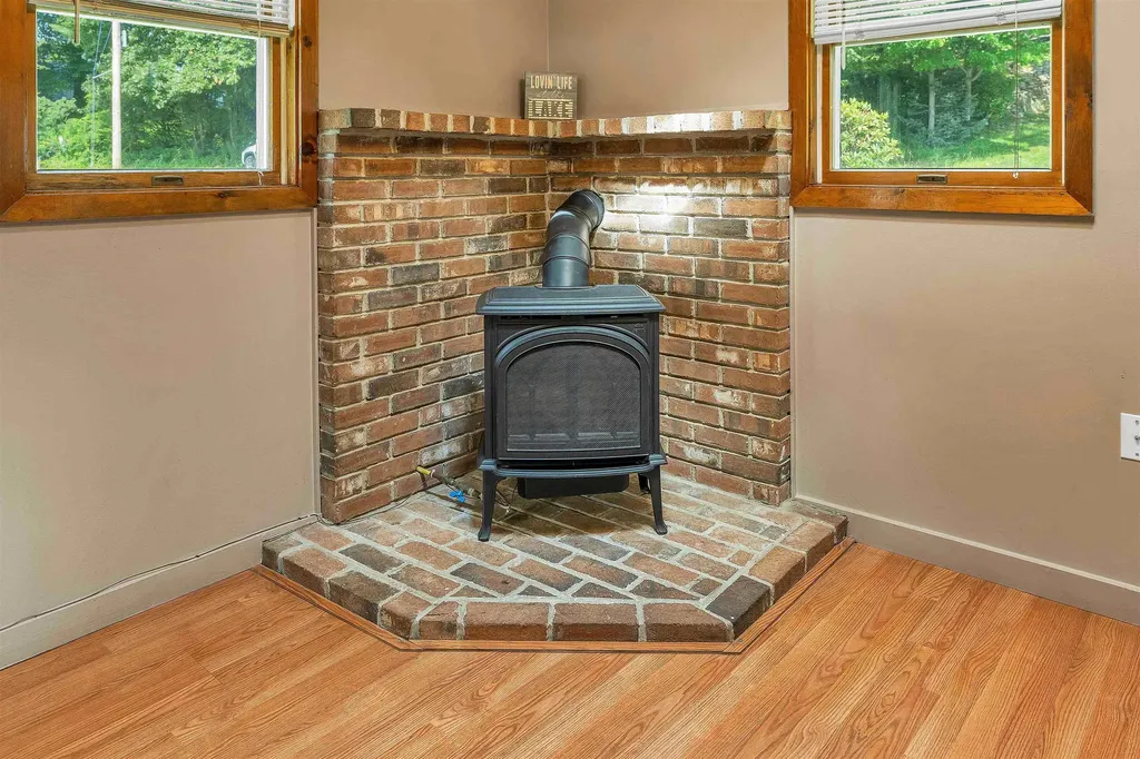 76 Noyes Road Tilton NH 03276