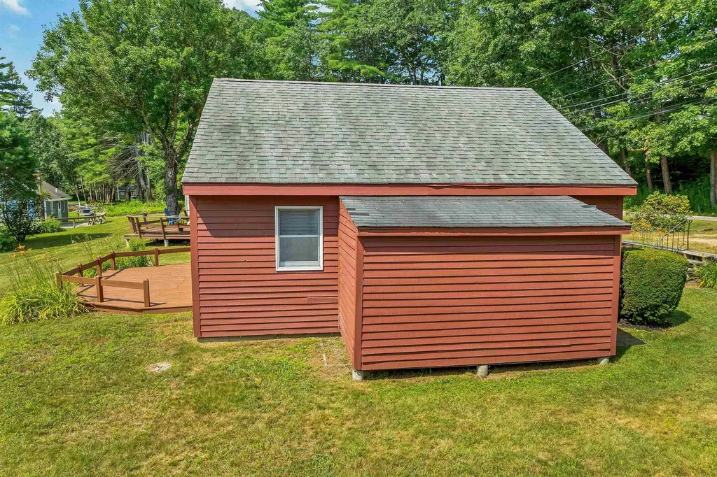 76 Noyes Road Tilton NH 03276