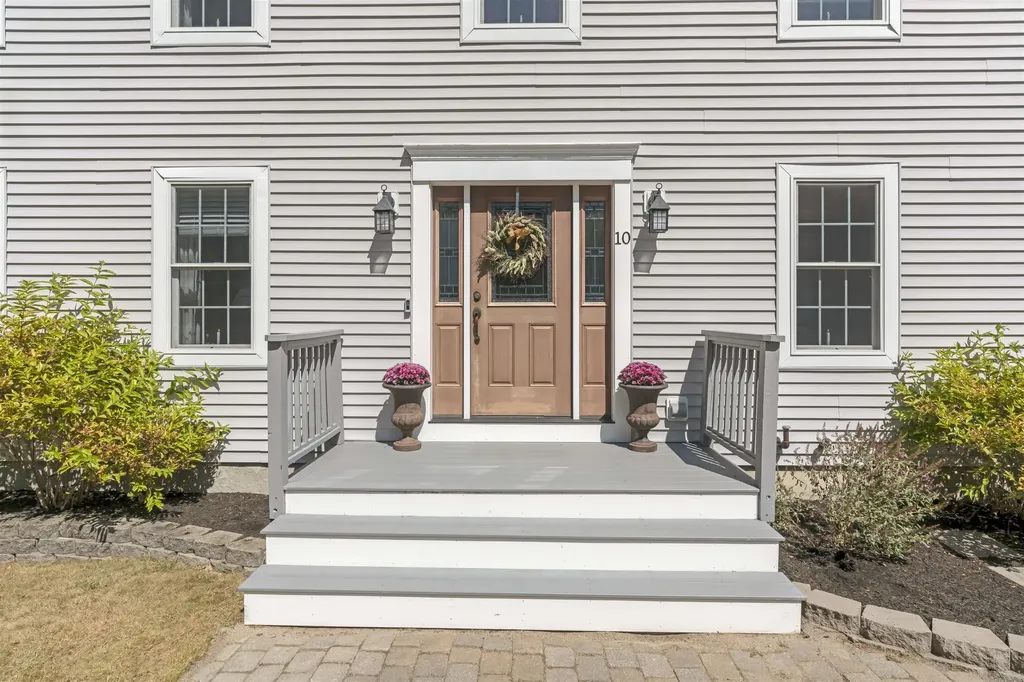 10 Partridge Drive Middleton NH 03887
