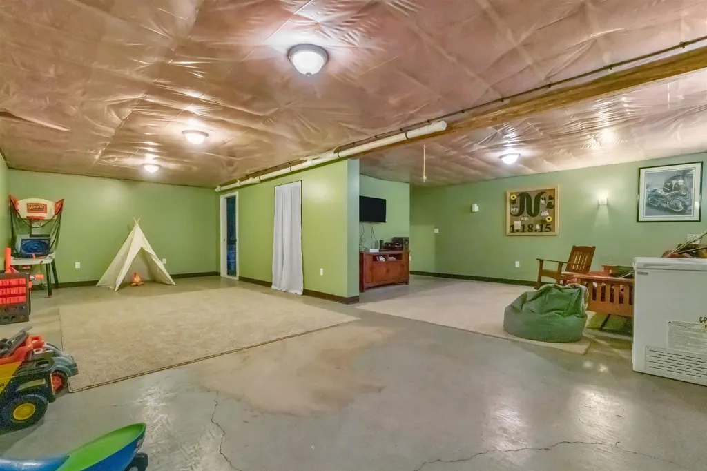 10 Partridge Drive Middleton NH 03887