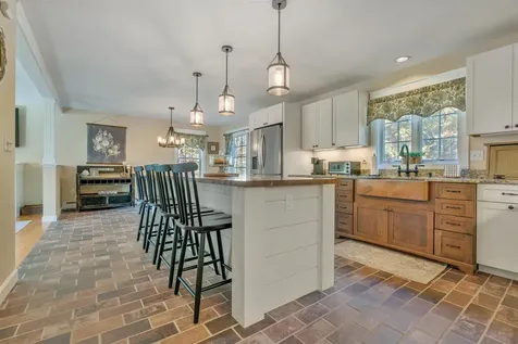 10 Partridge Drive Middleton NH 03887