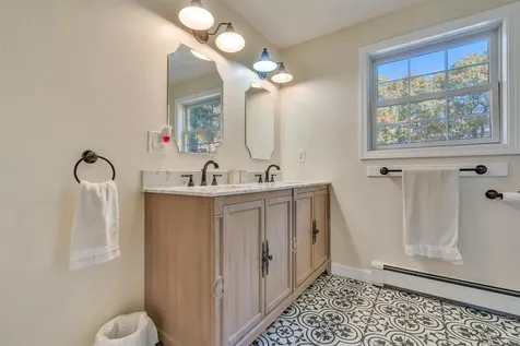 10 Partridge Drive Middleton NH 03887