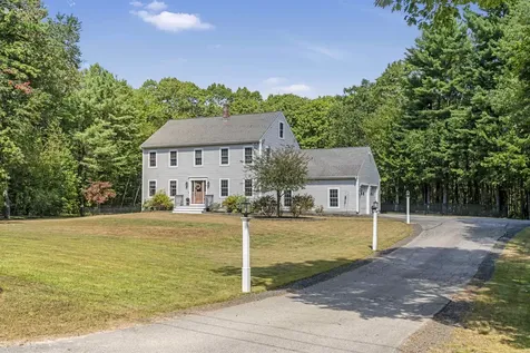 10 Partridge Drive Middleton NH 03887