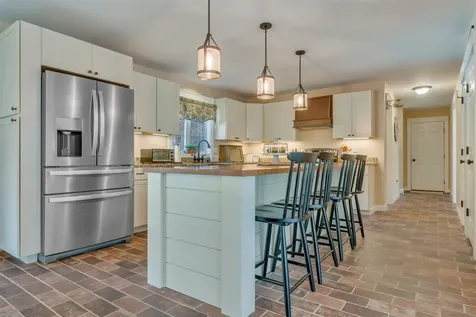 10 Partridge Drive Middleton NH 03887