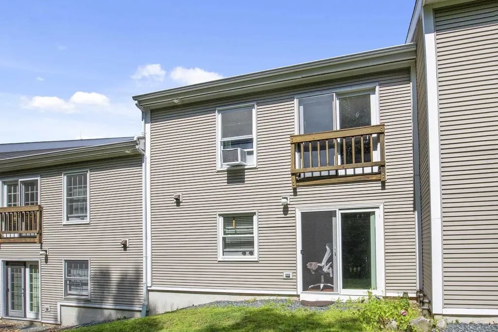30 Wolf Road Lebanon NH 03766