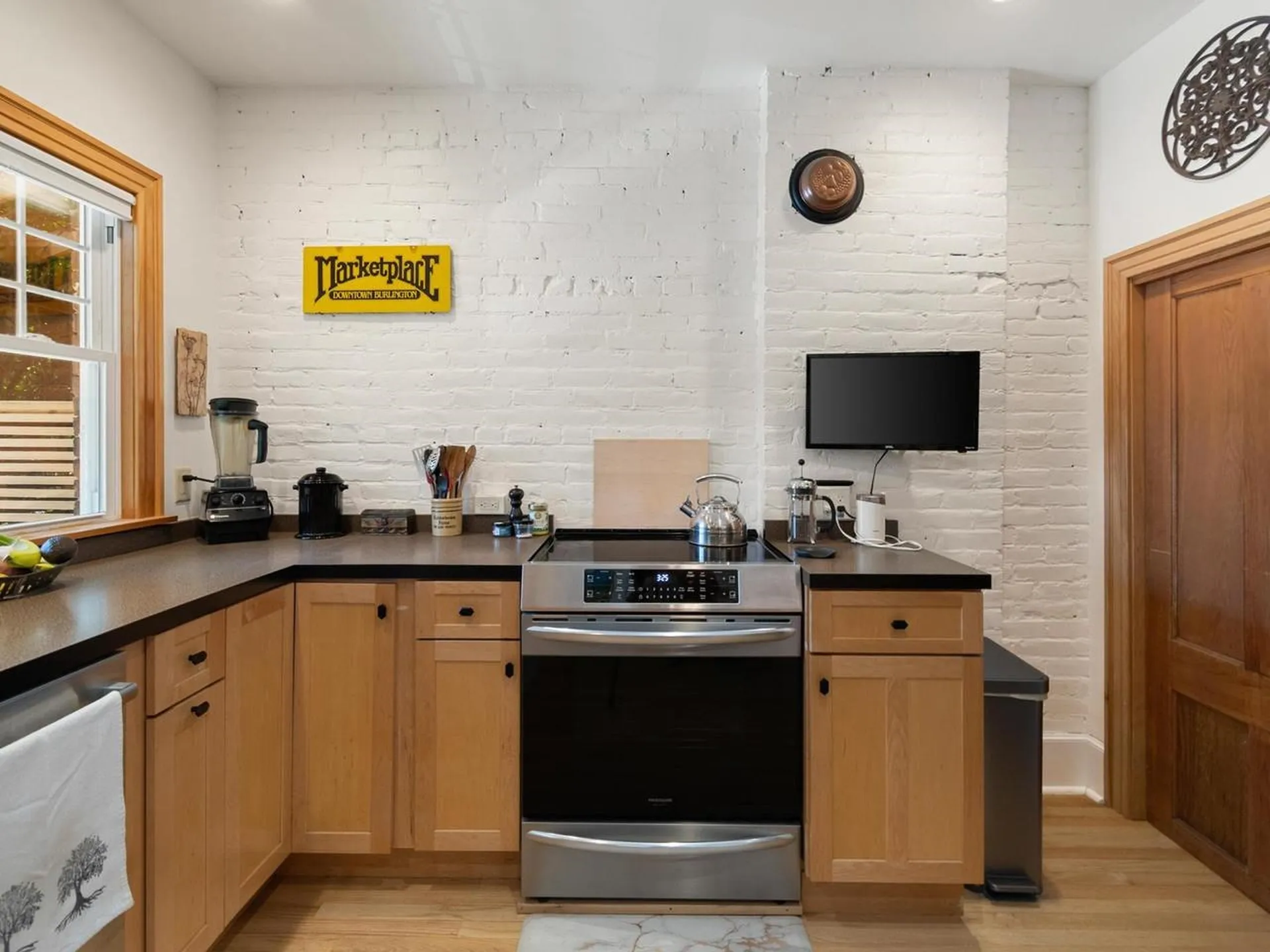 274 College Street Burlington VT 05401