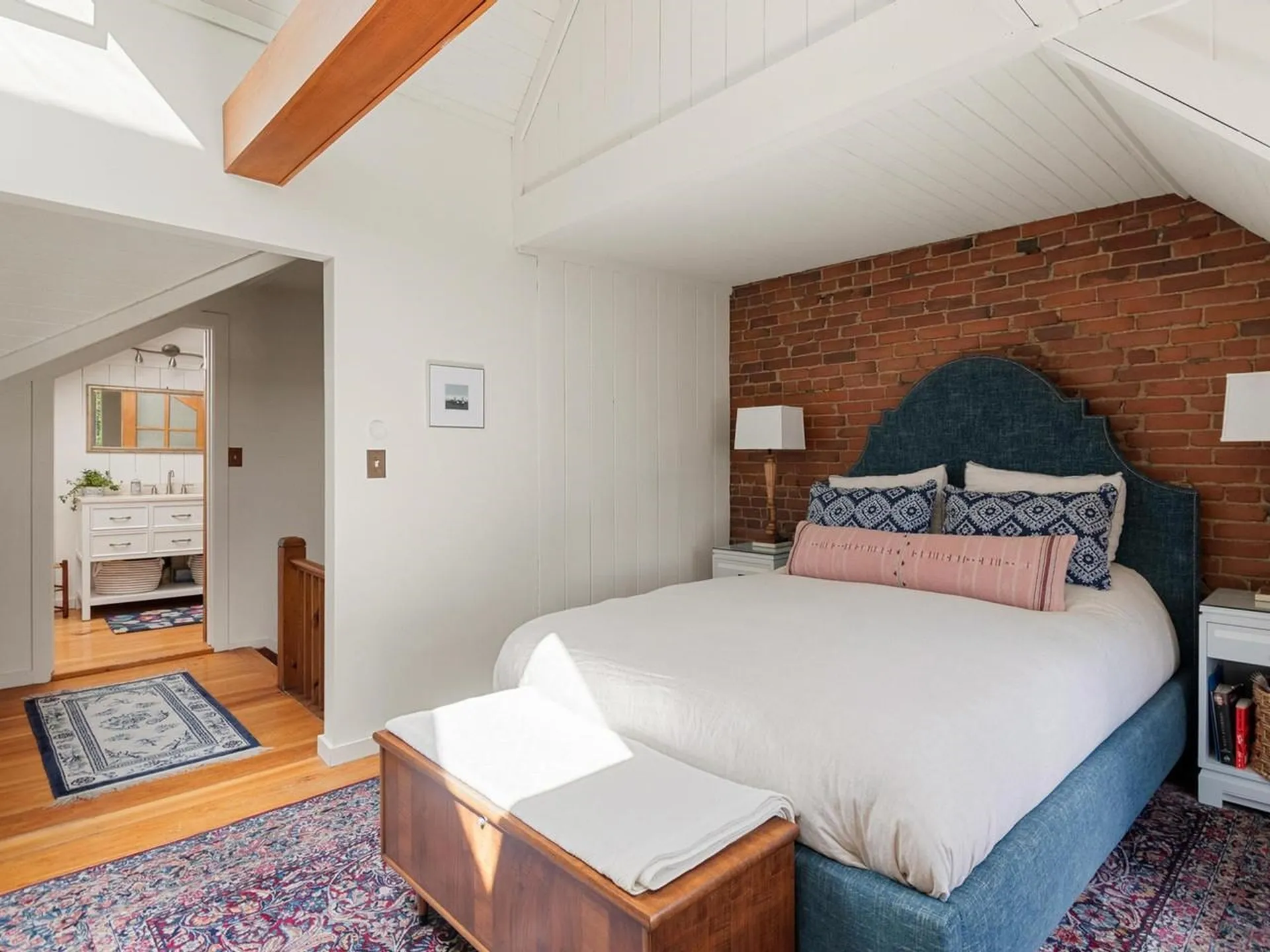 274 College Street Burlington VT 05401