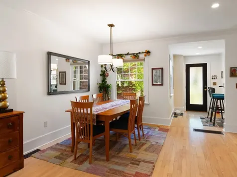 274 College Street Burlington VT 05401