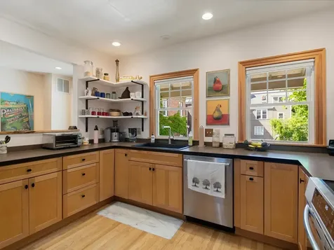 274 College Street Burlington VT 05401