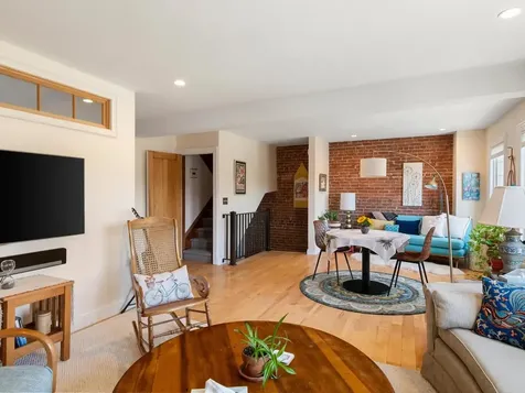 274 College Street Burlington VT 05401