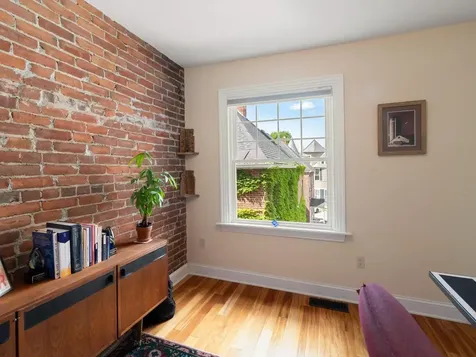 274 College Street Burlington VT 05401
