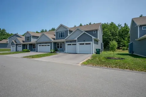 5 Pats Way Hollis NH 03049