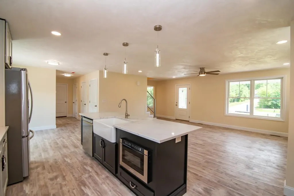 1 Tanya Lane Brentwood NH 03833