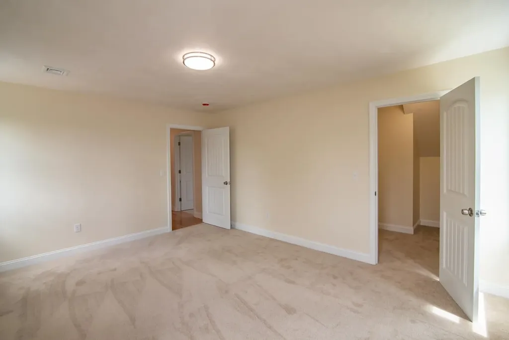 1 Tanya Lane Brentwood NH 03833